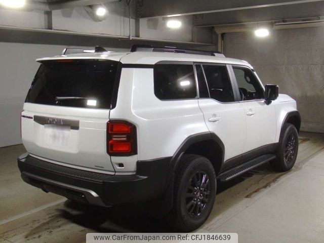 toyota land-cruiser-wagon 2025 CFJ1846639 image 2