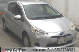 toyota aqua 2014 -TOYOTA--AQUA NHP10-6250075---TOYOTA--AQUA NHP10-6250075-