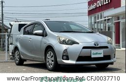 toyota aqua 2012 -TOYOTA--AQUA DAA-NHP10--NHP10-2019828---TOYOTA--AQUA DAA-NHP10--NHP10-2019828-