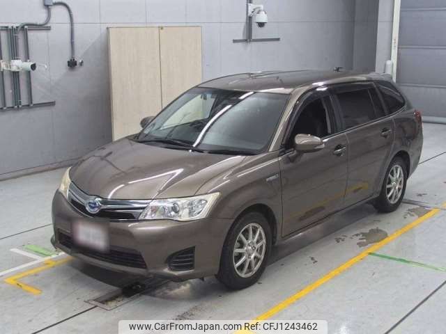 toyota corolla-fielder 2013 -TOYOTA--Corolla Fielder DAA-NKE165G--NKE165-7011334---TOYOTA--Corolla Fielder DAA-NKE165G--NKE165-7011334- image 1