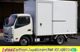 toyota dyna-truck 2018 GOO_NET_EXCHANGE_0540277A30241221W002