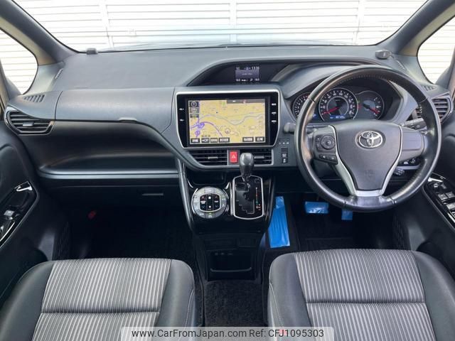 toyota voxy 2017 quick_quick_ZRR80W_ZRR80-0339388 image 2