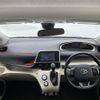 toyota sienta 2015 -TOYOTA--Sienta DAA-NHP170G--NHP170-7015605---TOYOTA--Sienta DAA-NHP170G--NHP170-7015605- image 17