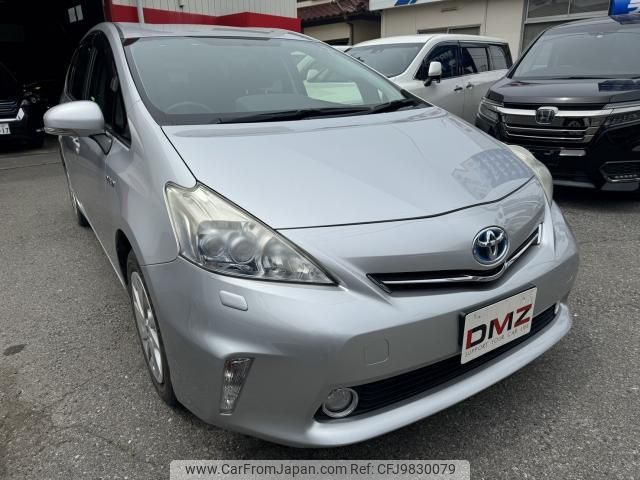 toyota prius-α 2013 quick_quick_DAA-ZVW41W_3263945 image 2