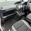 toyota noah 2018 -TOYOTA--Noah DBA-ZRR80W--ZRR80-0480688---TOYOTA--Noah DBA-ZRR80W--ZRR80-0480688- image 5