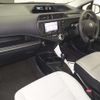 toyota aqua 2016 -TOYOTA 【岐阜 504ﾃ2131】--AQUA NHP10-2555805---TOYOTA 【岐阜 504ﾃ2131】--AQUA NHP10-2555805- image 5