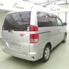 toyota noah 2005 2829189-ea212470 image 2