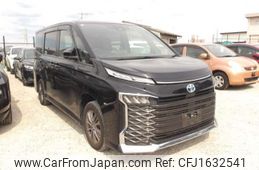 toyota voxy 2022 CFJ1632541