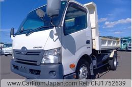 hino dutro 2014 CFJ1752639