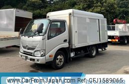 hino dutro 2019 CFJ1589065