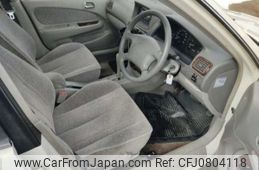 toyota corolla 2000 NIKYO_WE50573