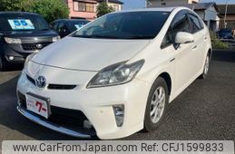 toyota prius 2012 CFJ1599833