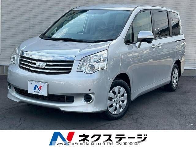 toyota noah 2013 -TOYOTA--Noah DBA-ZRR70G--ZRR70-0560616---TOYOTA--Noah DBA-ZRR70G--ZRR70-0560616- image 1