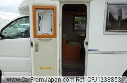 toyota grand-hiace 2004 GOO_JP_700050416230250604001