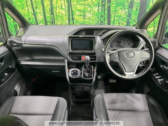 toyota voxy 2019 -TOYOTA--Voxy DBA-ZRR80W--ZRR80-0492617---TOYOTA--Voxy DBA-ZRR80W--ZRR80-0492617- image 2