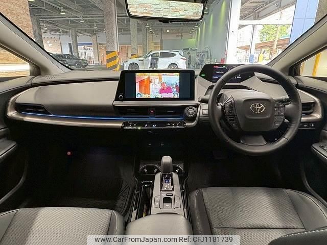 toyota prius 2023 quick_quick_6AA-MXWH60_MXWH60-4028100 image 2