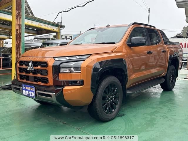 mitsubishi triton 2025 CFJ1898317 image 2