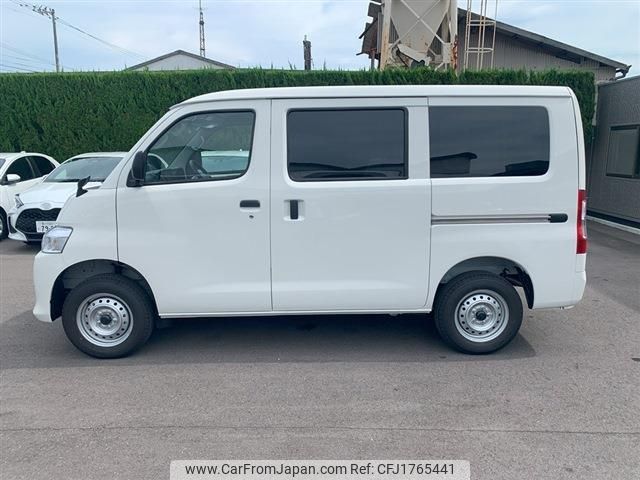 toyota townace-van 2025 CFJ1765441 image 2