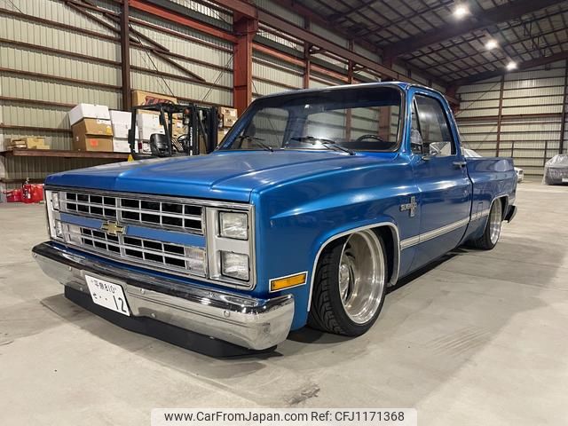 chevrolet c-10 2001 GOO_NET_EXCHANGE_0940003A30250519W002 image 2