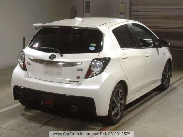 toyota vitz 2018 -TOYOTA--Vitz DAA-NHP130--NHP130-2034027---TOYOTA--Vitz DAA-NHP130--NHP130-2034027- image 2