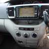 toyota voxy 2003 18340404 image 26