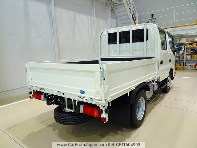 toyota dyna-truck 2025 CFJ1604993 image 2