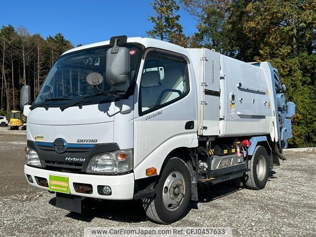 hino dutro 2016 GOO_NET_EXCHANGE_0561411A30241117W001 image 1