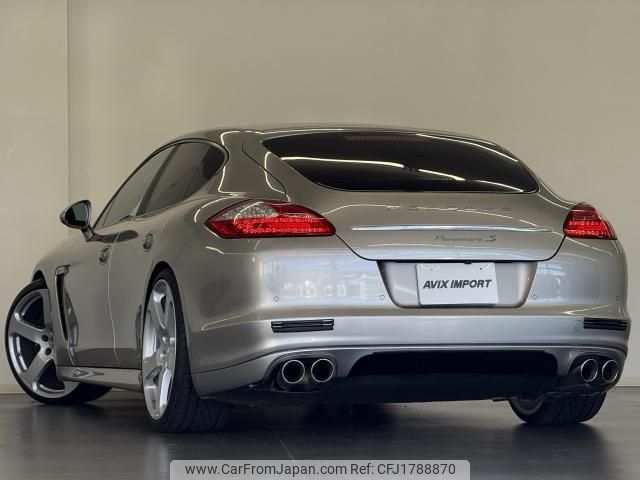 porsche panamera 2013 CFJ1788870 image 2