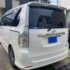 toyota voxy 2011 CFJ1554103 image 8