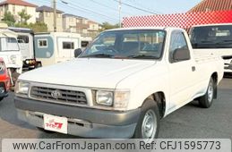toyota hilux 2001 CFJ1595773