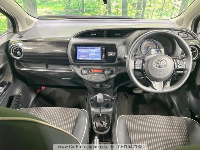 toyota vitz 2018 CFJ1542185 image 2