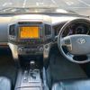 toyota land-cruiser-wagon 2011 -TOYOTA--Land Cruiser Wagon URJ202W--URJ202-4005082---TOYOTA--Land Cruiser Wagon URJ202W--URJ202-4005082- image 3