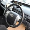 toyota voxy 2010 CFJ1670426 image 50