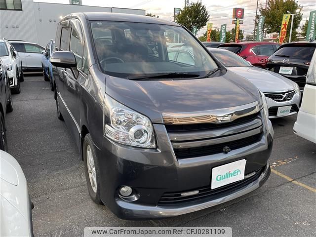 toyota noah 2007 -TOYOTA--Noah DBA-ZRR75W--ZRR75-0002332---TOYOTA--Noah DBA-ZRR75W--ZRR75-0002332- image 1