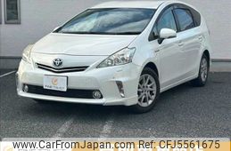 toyota prius-α 2014 CFJ5561675