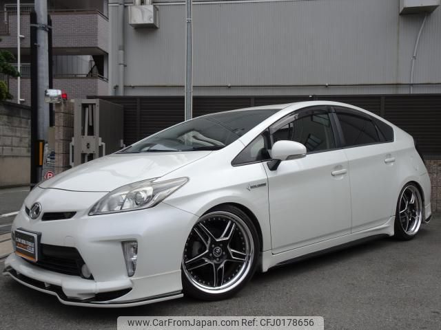 toyota prius 2016 quick_quick_DAA-ZVW30_ZVW30-2000789 image 1