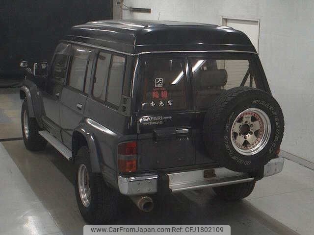 nissan safari 1993 CFJ1802109 image 2