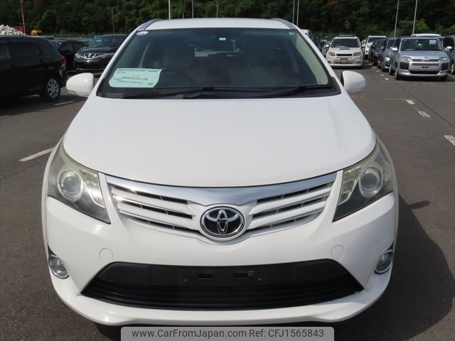 toyota avensis 2013 CFJ1565843 image 2