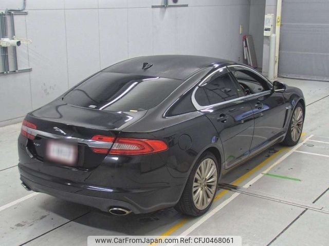 jaguar xf 2013 -JAGUAR--Jaguar XF Series J058C-SAJKC0681D8S82820---JAGUAR--Jaguar XF Series J058C-SAJKC0681D8S82820- image 2