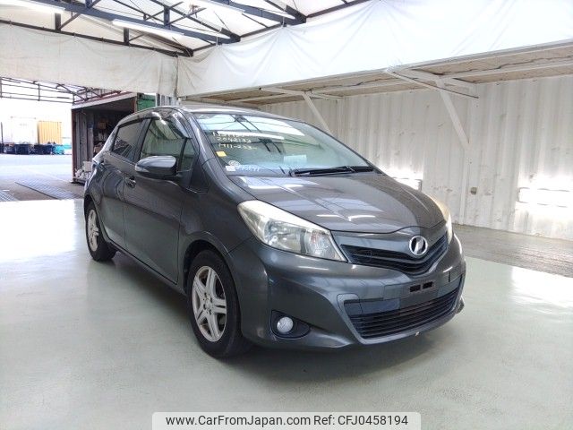 toyota vitz 2011 ENHANCEAUTO_1_ea290691 image 1