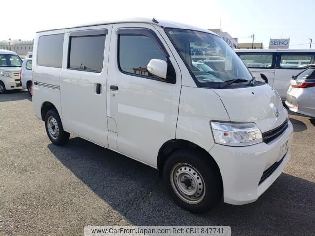 toyota townace-van 2021 CFJ1847741 image 2