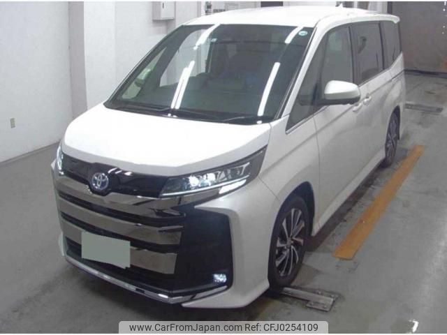 toyota noah 2023 quick_quick_6AA-ZWR90W_ZWR90-0101309 image 1