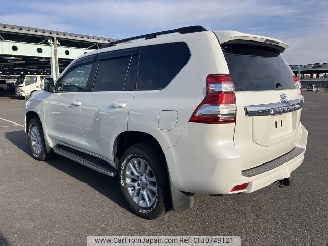 toyota land-cruiser-prado 2016 quick_quick_LDA-GDJ151W_GDJ151-0003389 image 2