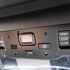 lexus lx-570 2020 24121911 image 38