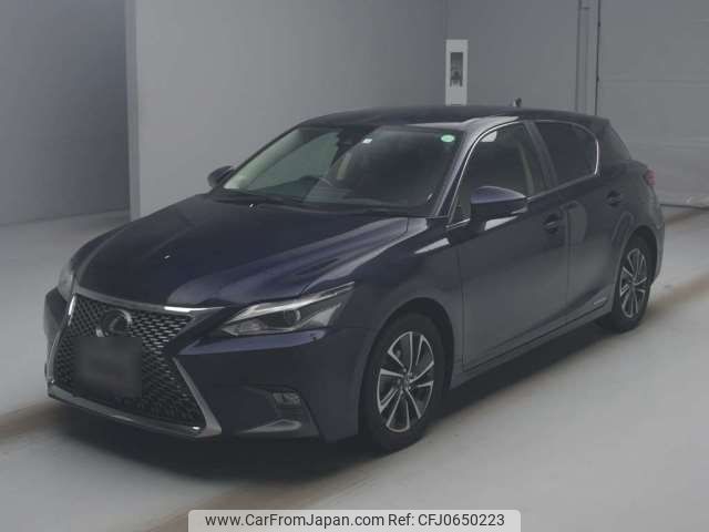 lexus ct 2018 -LEXUS--Lexus CT DAA-ZWA10--ZWA10-2330228---LEXUS--Lexus CT DAA-ZWA10--ZWA10-2330228- image 1