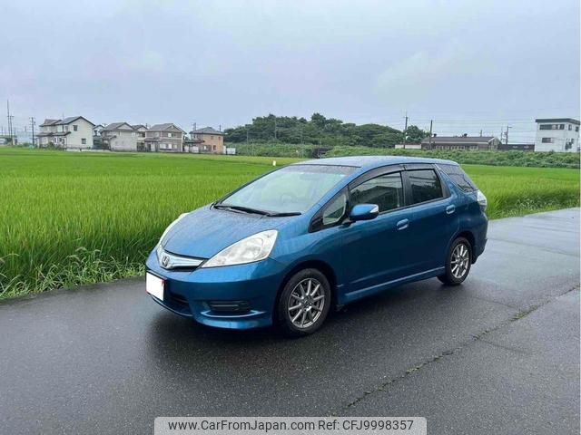 honda fit-shuttle-hybrid 2012 GOO_JP_700020715430240712001 image 1