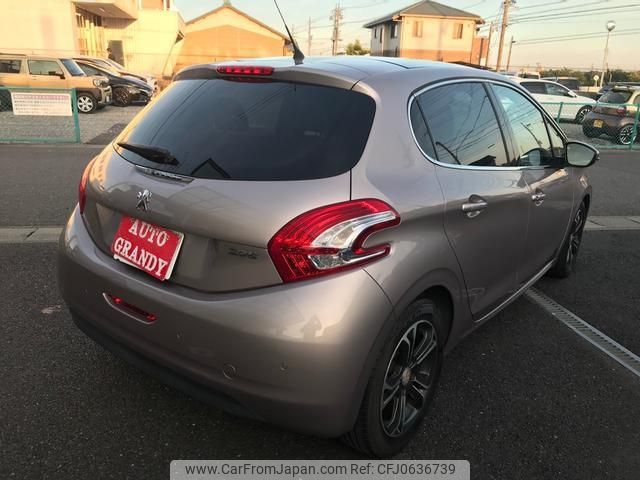 peugeot 208 2013 -PEUGEOT 【名変中 】--Peugeot 208 A95F01--CW139200---PEUGEOT 【名変中 】--Peugeot 208 A95F01--CW139200- image 2