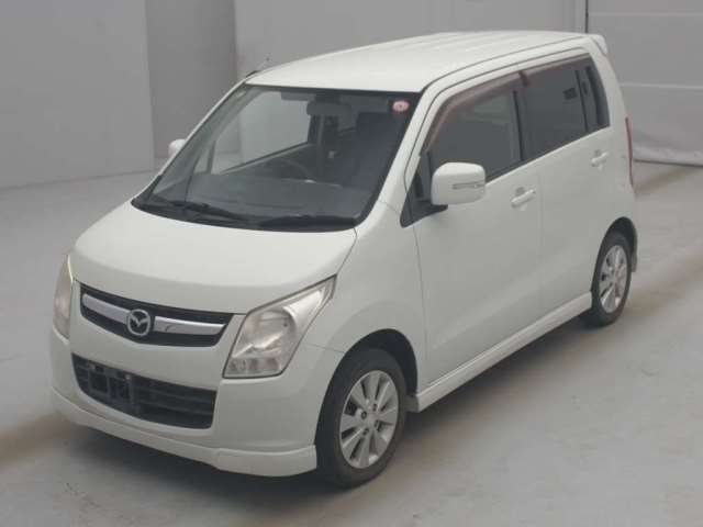 car_41a4860b-bf3c-40d9-9542-
