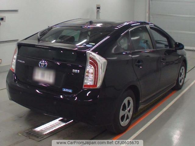 toyota prius 2014 quick_quick_DAA-ZVW30_ZVW30-1797053 image 2