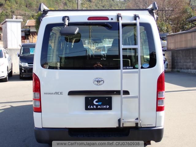 toyota regiusace-van 2018 quick_quick_CBF-TRH200V_TRH200-0282143 image 2